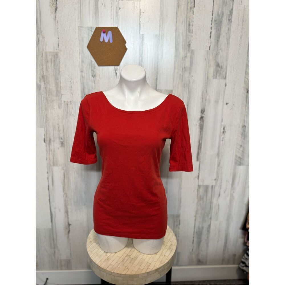 Red blouse 